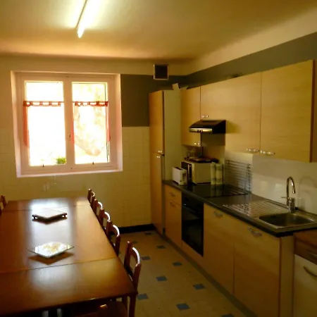 Maison De 6 Chambres Avec Jardin Clos Et Wifi A 度假居 *
