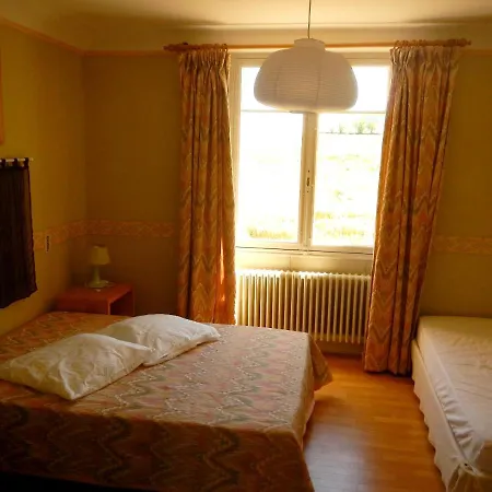 Maison De 6 Chambres Avec Jardin Clos Et Wifi A 度假居 班纳萨克