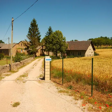 Maison De 6 Chambres Avec Jardin Clos Et Wifi A 度假居